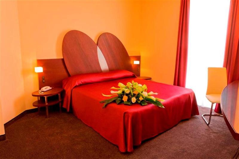Hotel Ambra Quarto dʼAltino Exteriör bild